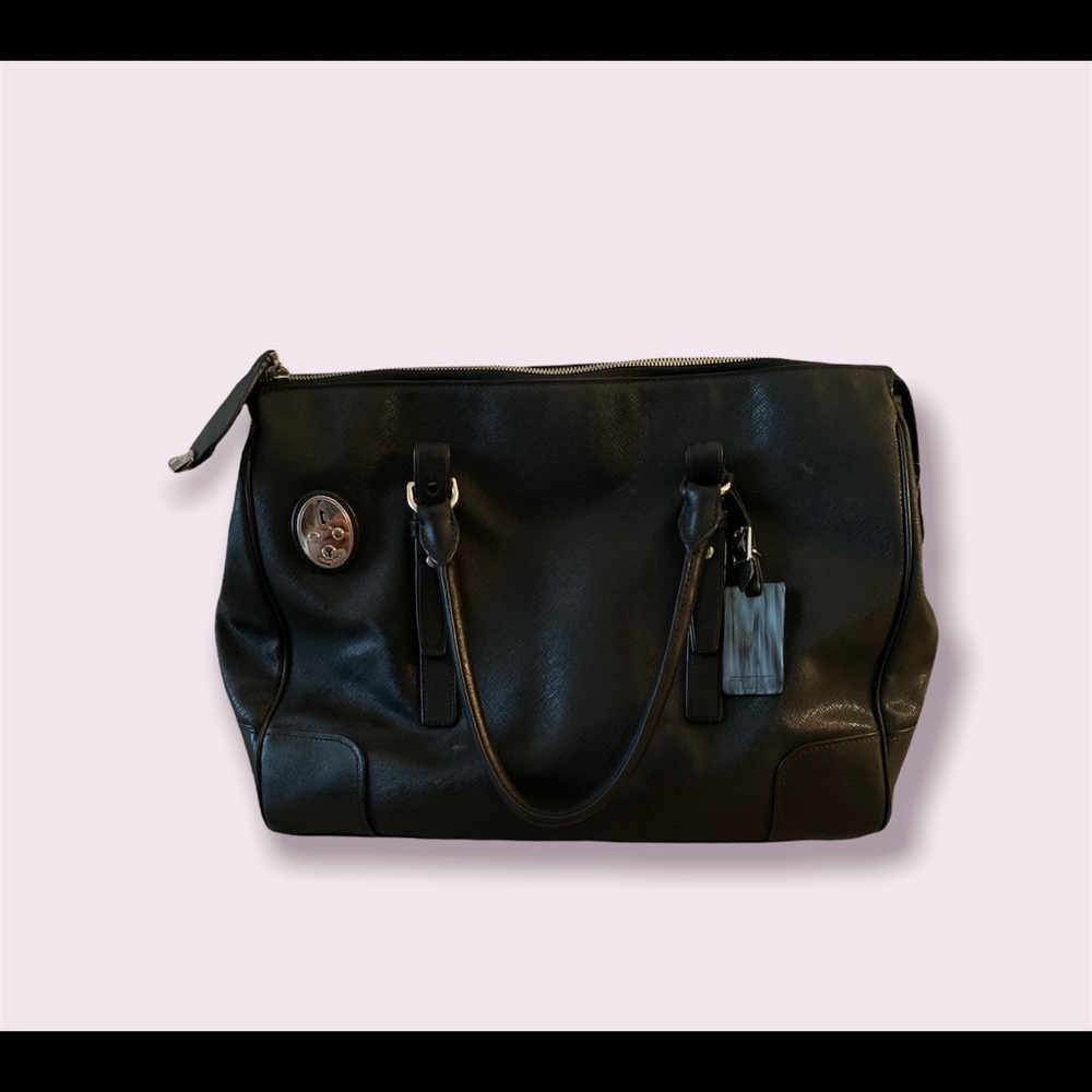 Tumi Black Leather Laptop Tote - Picture 2 of 13